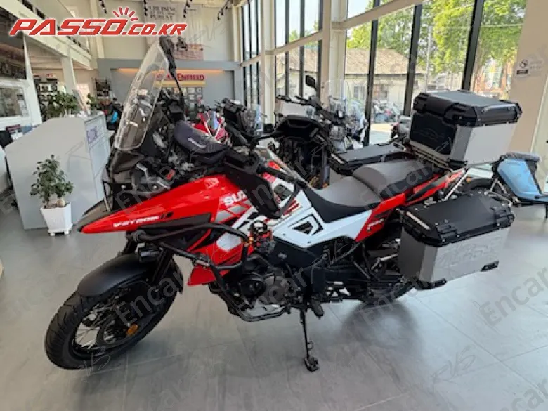 SUZUKI V STROM 1050 XT - фото 1