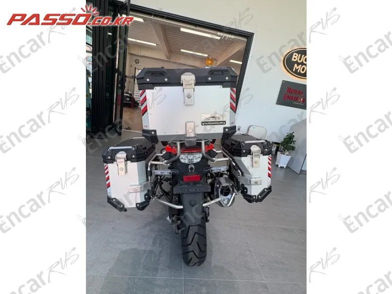 SUZUKI V STROM 1050 XT - фото 2