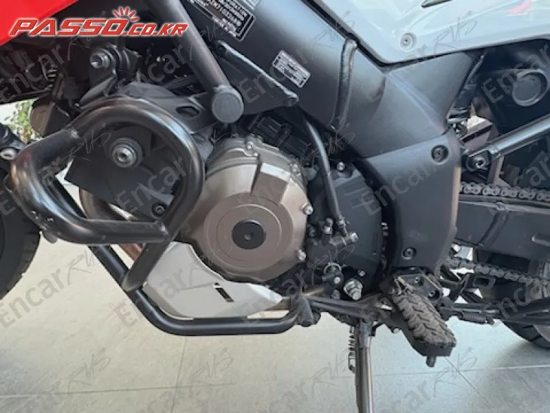 SUZUKI V STROM 1050 XT - фото 4