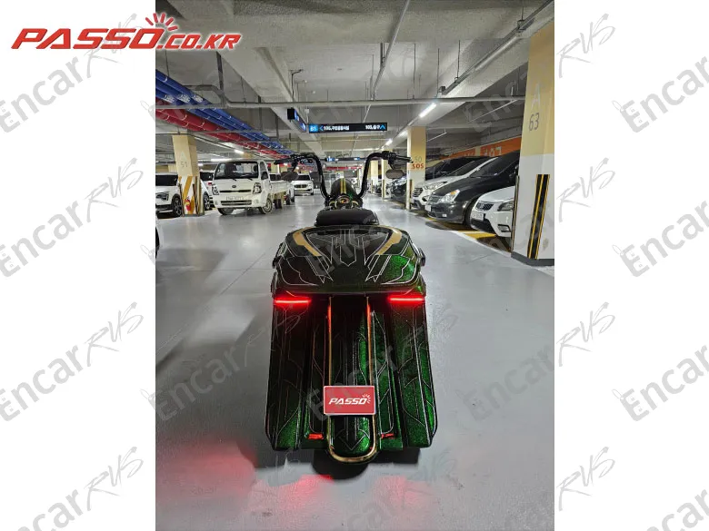 HARLEY-DAVIDSON ROAD KING SPECIAL - фото 2
