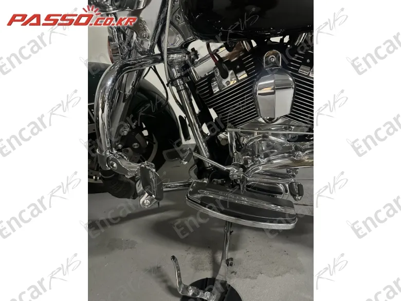 HARLEY-DAVIDSON FLHR - фото 4