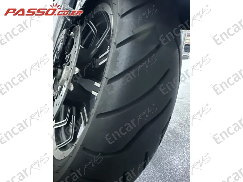 HARLEY-DAVIDSON FLHR - фото 5