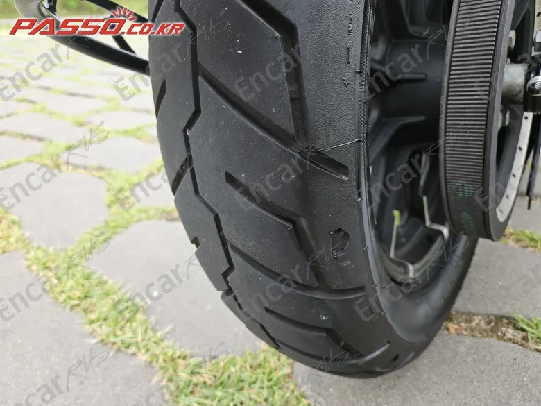HARLEY-DAVIDSON XL 883 N - фото 6
