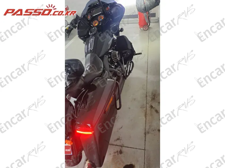 HARLEY-DAVIDSON FLTR - фото 1