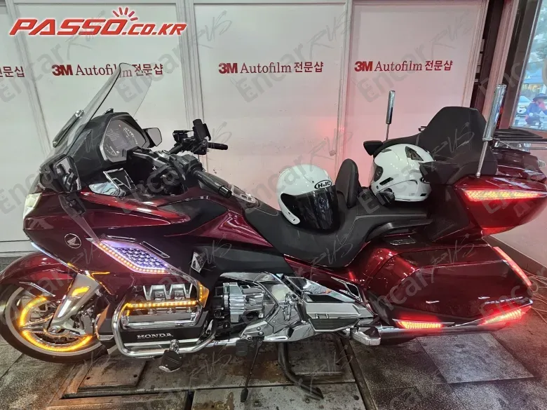 HONDA GOLDWING 1800 - фото 1
