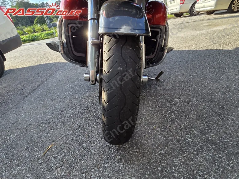 Harley-Davidson Fltruse Cvo Road Glide Ultra - фото 5
