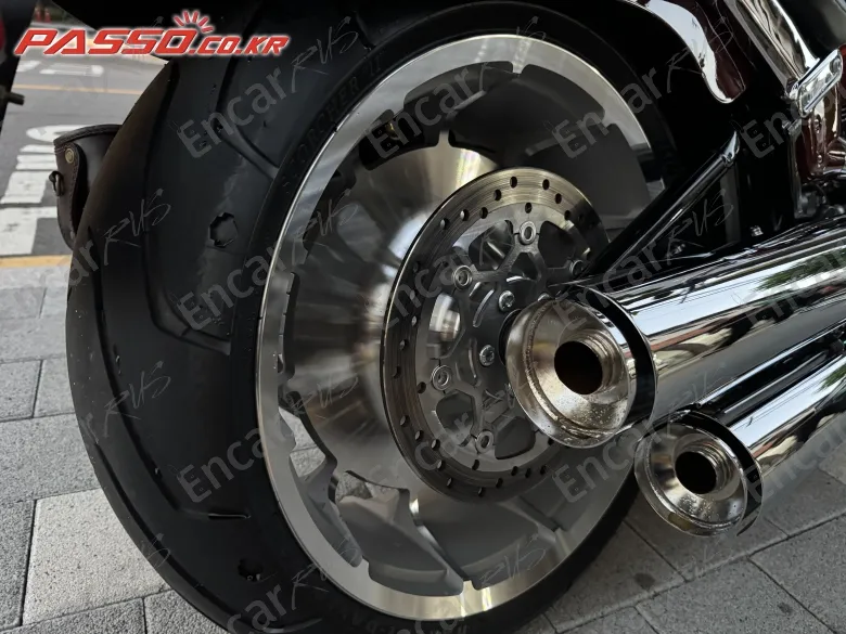 HARLEY-DAVIDSON FAT BOY 114 - фото 6