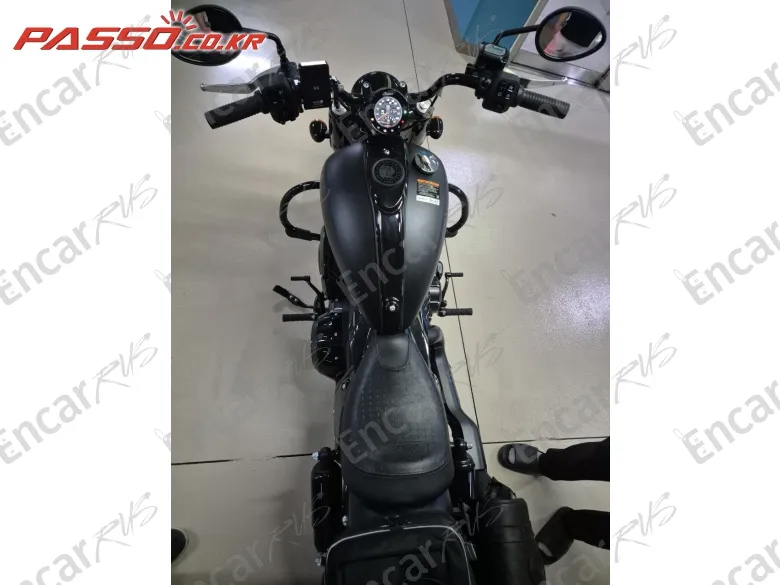 Indian Chief Bobber Dark Horse - фото 2