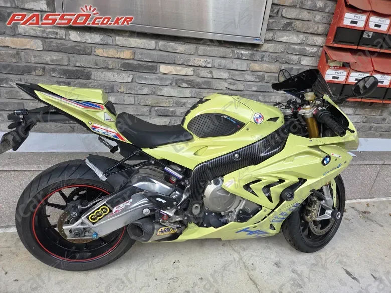 BMW S 1000 RR - фото 1