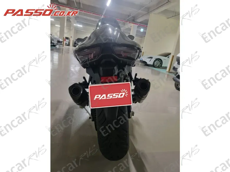 SUZUKI GSX R 1300 HAYABUSA - фото 2