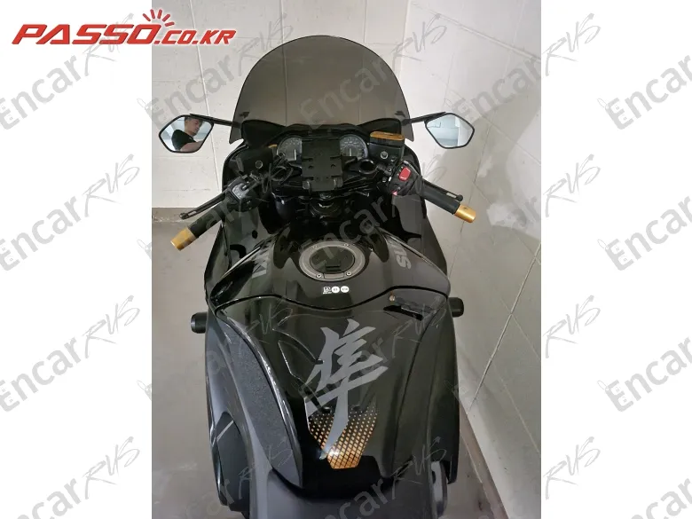 SUZUKI GSX R 1300 HAYABUSA - фото 3