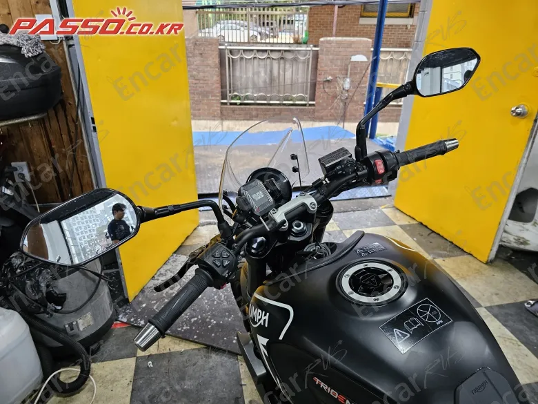 Triumph Trident 660 - фото 6