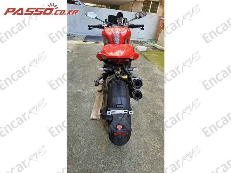 Ducati Monster 1200 S - фото 2