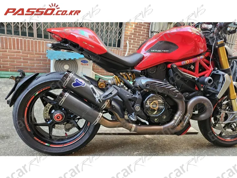Ducati Monster 1200 S - фото 6