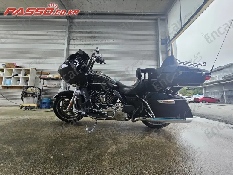 Harley-Davidson Road Glide Limited - фото 1