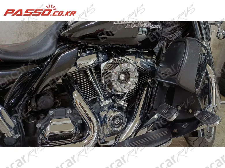 HARLEY-DAVIDSON FLHX - фото 4
