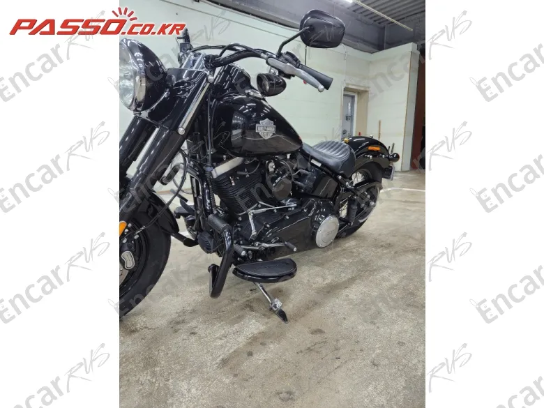 Harley-Davidson Softail Slim - фото 1