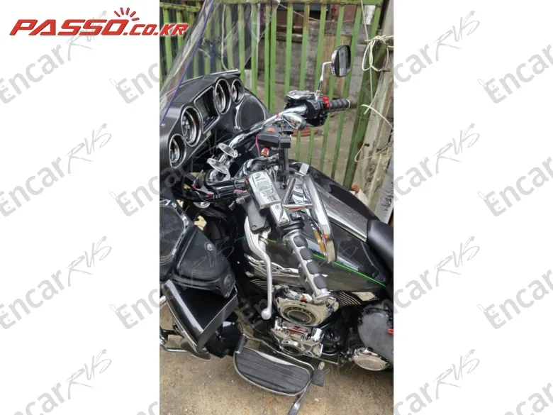 KAWASAKI VULCAN 1700 VOYAGER - фото 3