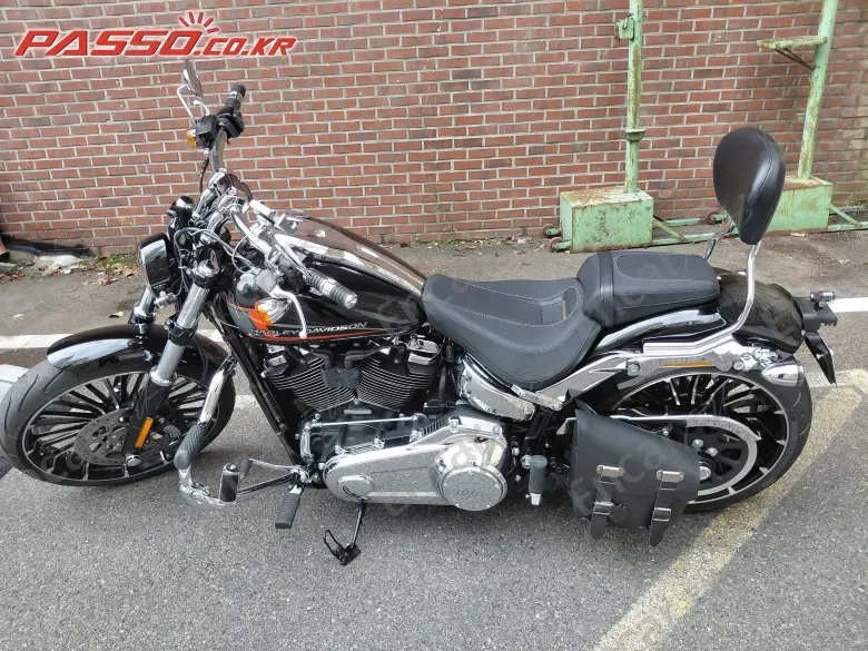 Harley-Davidson Breakout 117 - фото 1