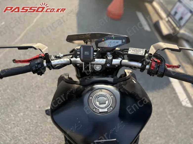 Yamaha Mt 09 - фото 3