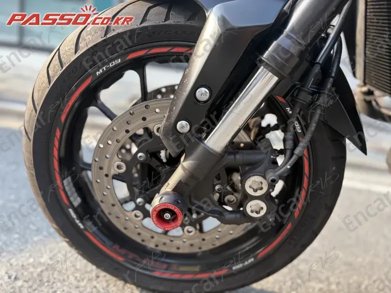 Yamaha Mt 09 - фото 5