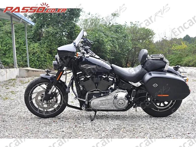 Harley-Davidson Sport Glide - фото 1