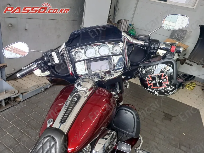 HARLEY-DAVIDSON FLHX - фото 3
