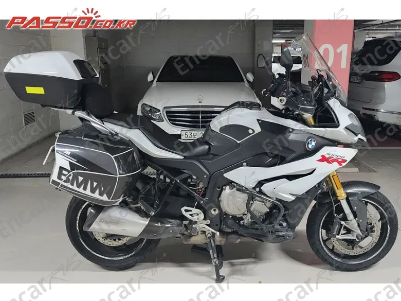 BMW S 1000 XR - фото 0