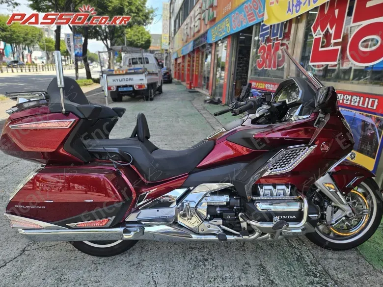 HONDA GOLDWING 1800 - фото 0