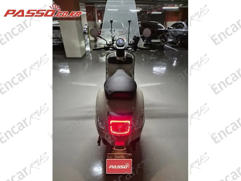 Vespa Gtv 300 - фото 2