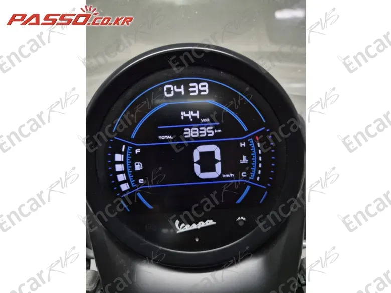 Vespa Gtv 300 - фото 3