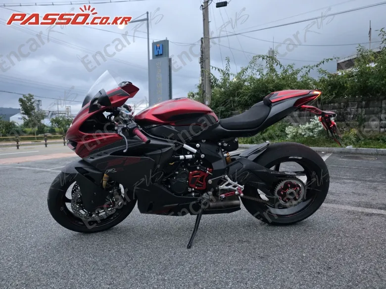 MV AGUSTA F3 RR - фото 1