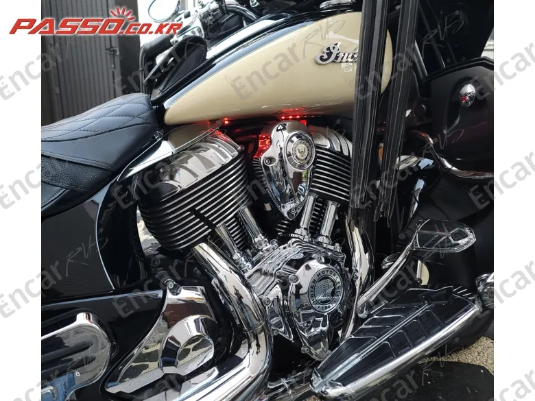Indian Chief Roadmaster - фото 4