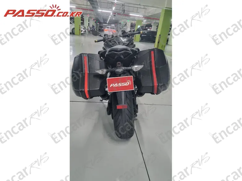 KAWASAKI Z 1000 SX - фото 2