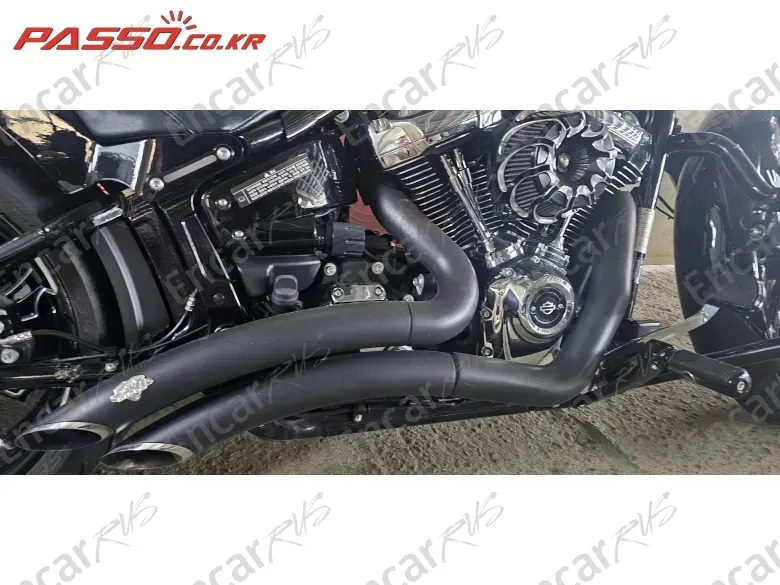 HARLEY-DAVIDSON BREAKOUT 114 - фото 6
