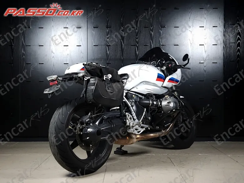 Bmw R Nine T Racer - фото 6
