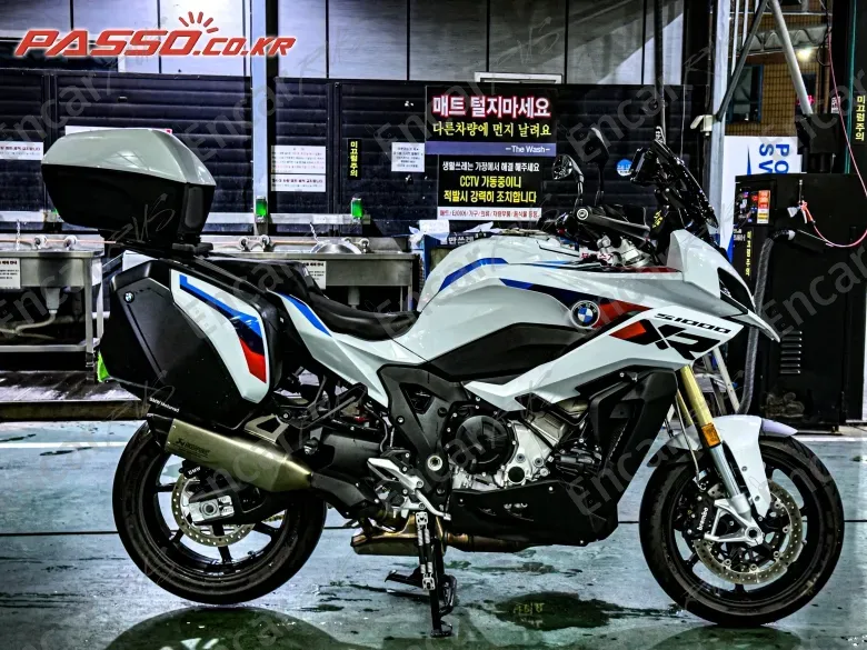 BMW S 1000 XR - фото 0
