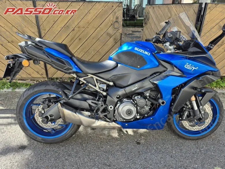 SUZUKI GSX S 1000 GT - фото 0