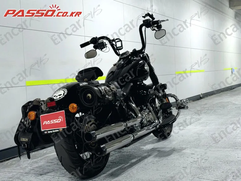 Harley-Davidson Softail Slim - фото 2