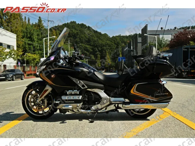 HONDA GOLDWING TOUR DCT AIRBAG - фото 1