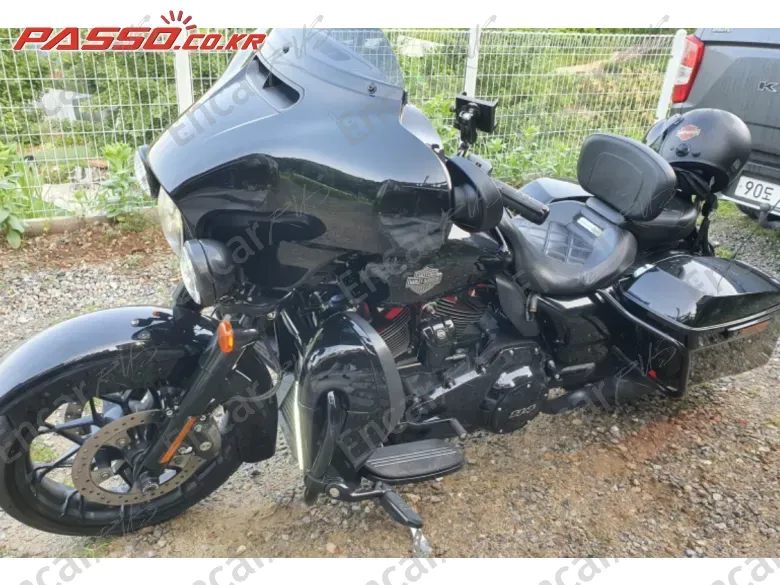 HARLEY-DAVIDSON FLHXS STREET GLIDE SPECIAL - фото 0