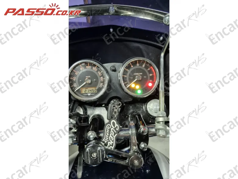 KAWASAKI W 800 - фото 3