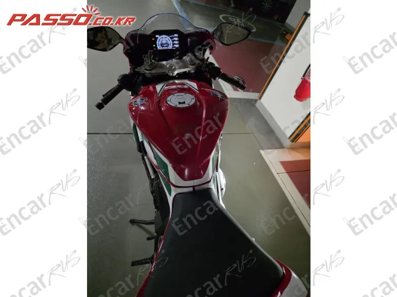 MV AGUSTA F3 800 - фото 3