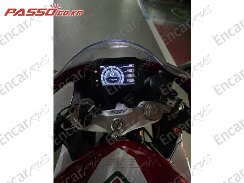 MV AGUSTA F3 800 - фото 6
