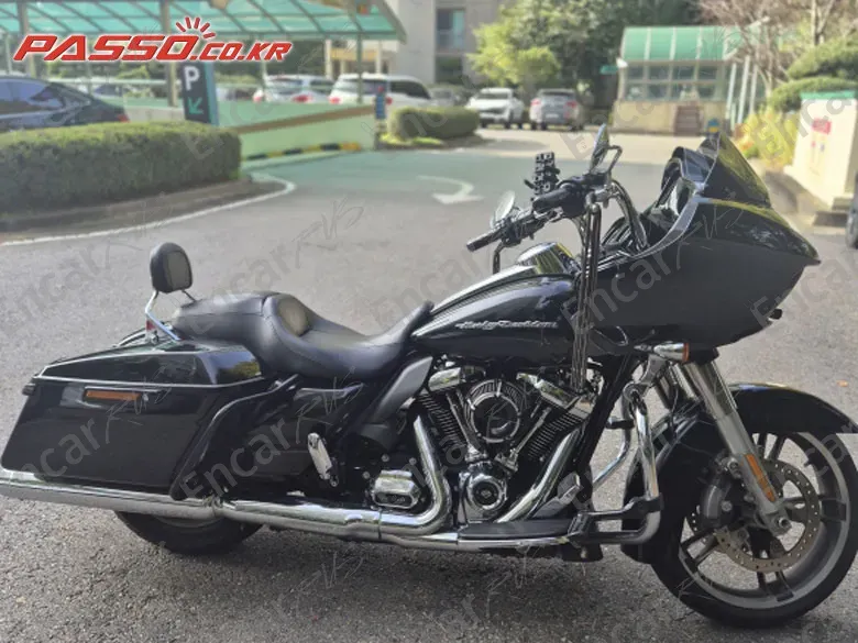 HARLEY-DAVIDSON FLTR - фото 0