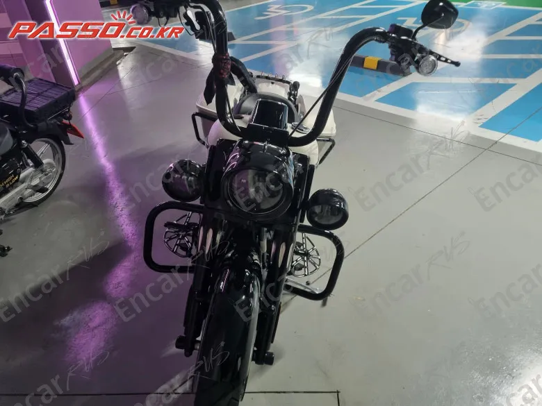 HARLEY-DAVIDSON ROAD KING SPECIAL - фото 4
