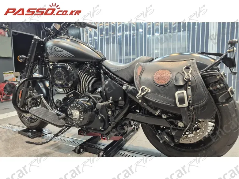 Indian Chief Bobber Dark Horse - фото 1