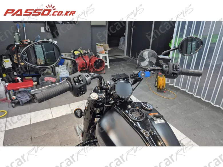 Indian Chief Bobber Dark Horse - фото 3