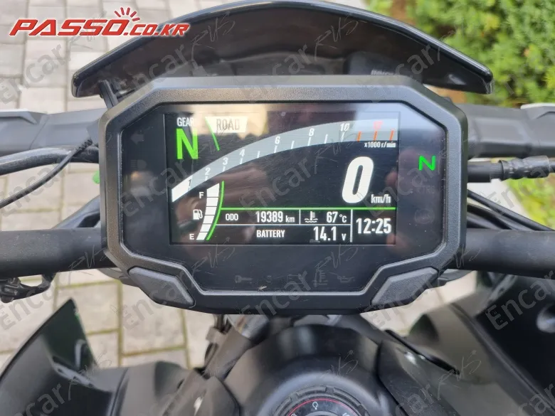 KAWASAKI Z 900 ABS - фото 4