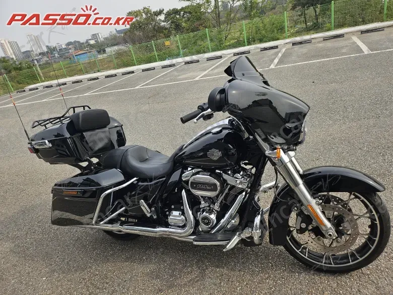 Harley-Davidson Flhxs Street Glide Special
